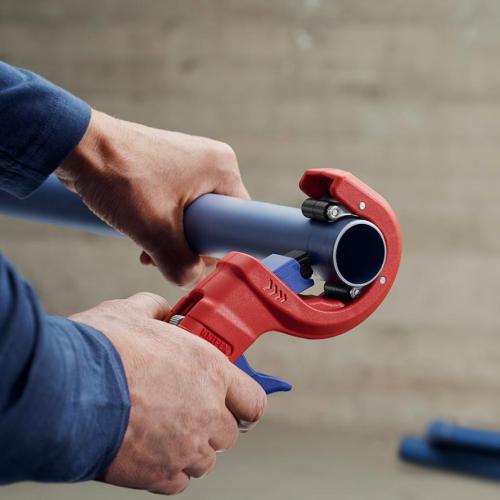 Knipex DP50 Pipe Cutter for Thin-walled Plastic Drain Pipes 32/40/50mm 90 23 01 BK